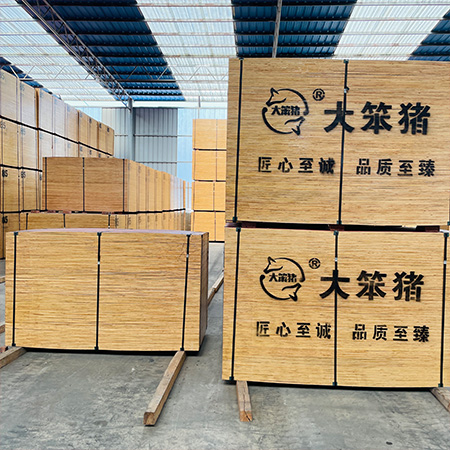 大笨豬建筑模板